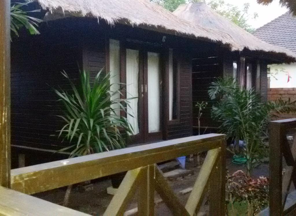Mosaix Gili Bungalows Gili Trawangan Rum bild