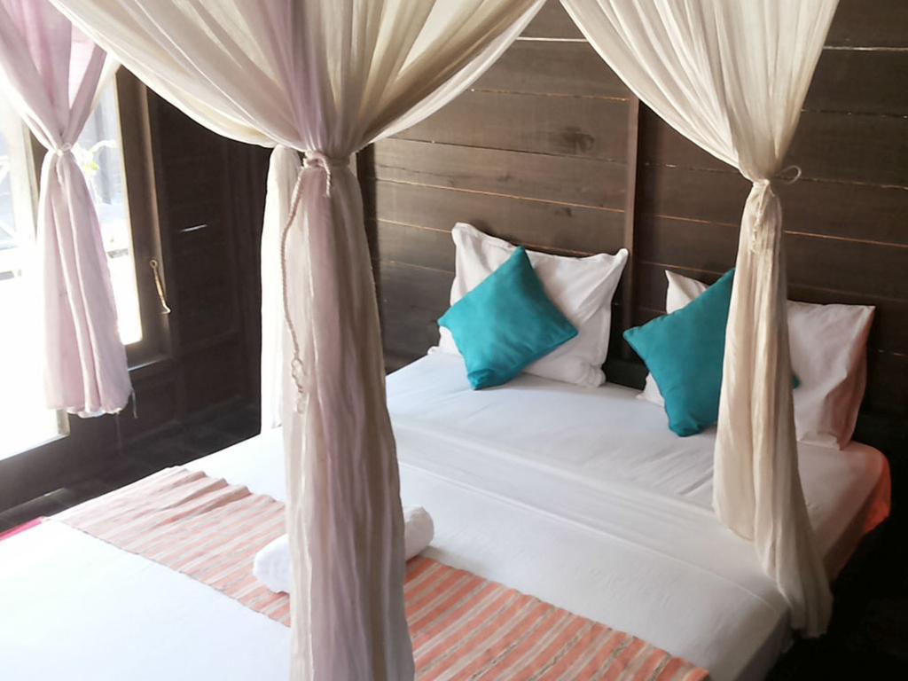 Mosaix Gili Bungalows Gili Trawangan Exteriör bild