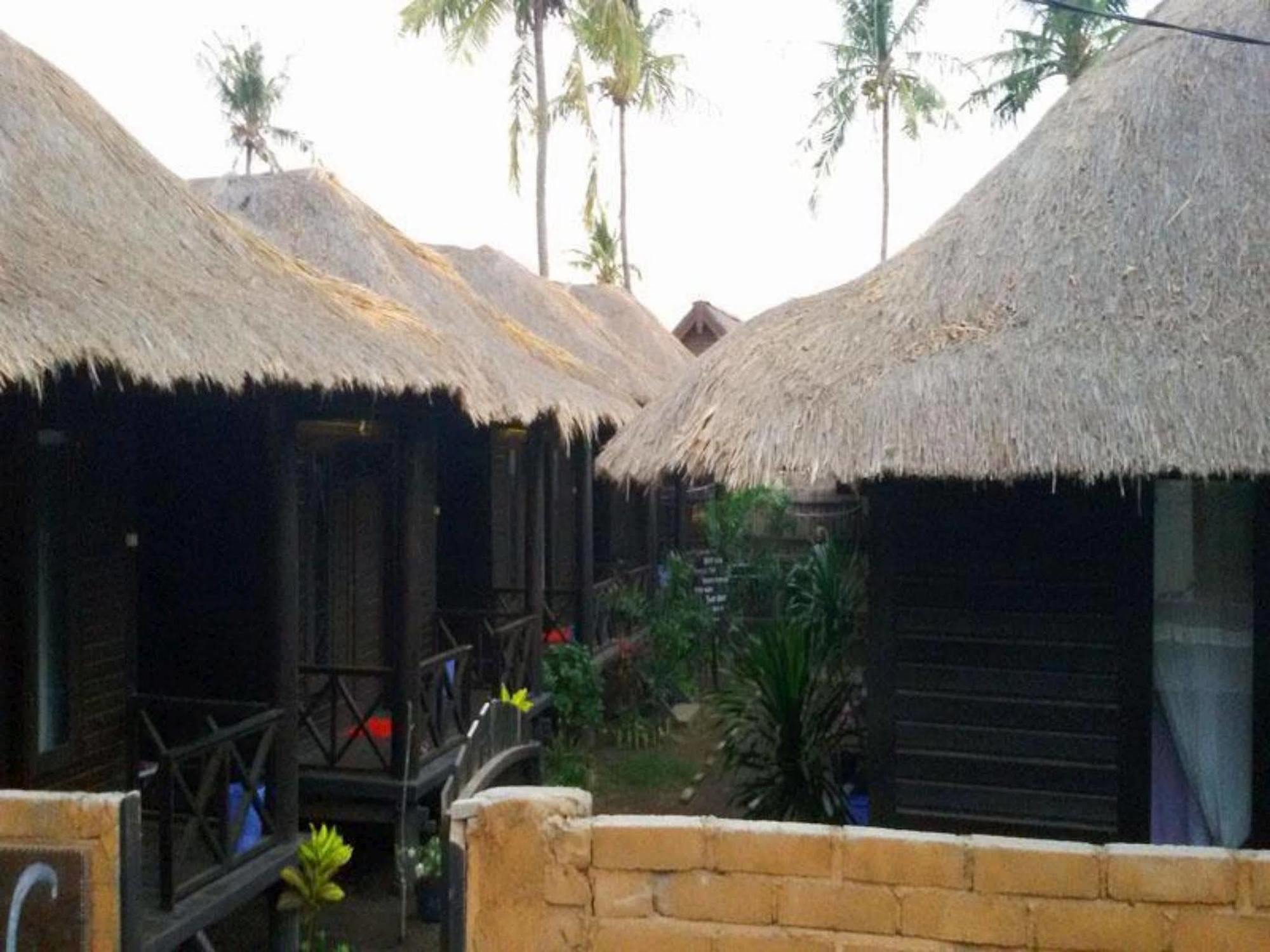 Mosaix Gili Bungalows Gili Trawangan Exteriör bild