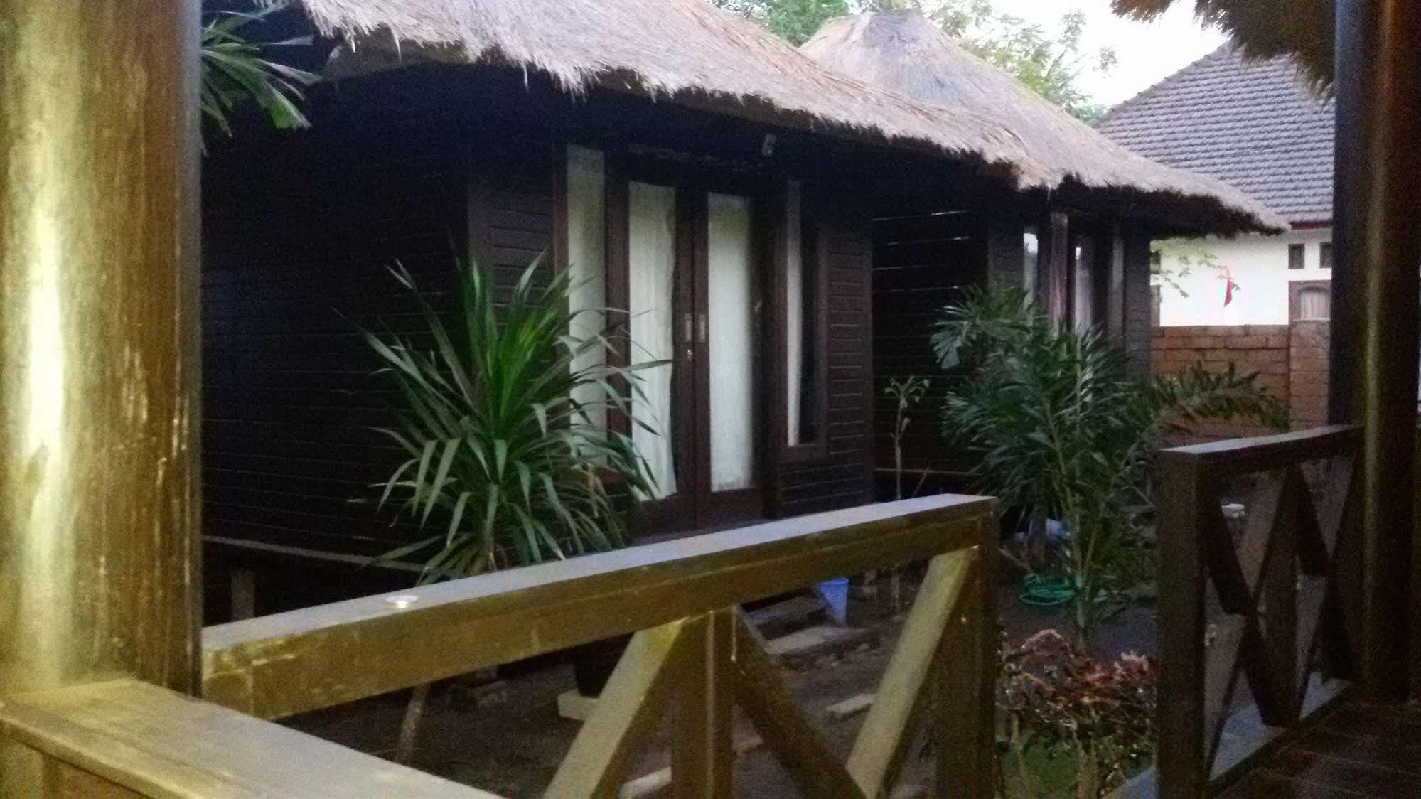 Mosaix Gili Bungalows Gili Trawangan Exteriör bild