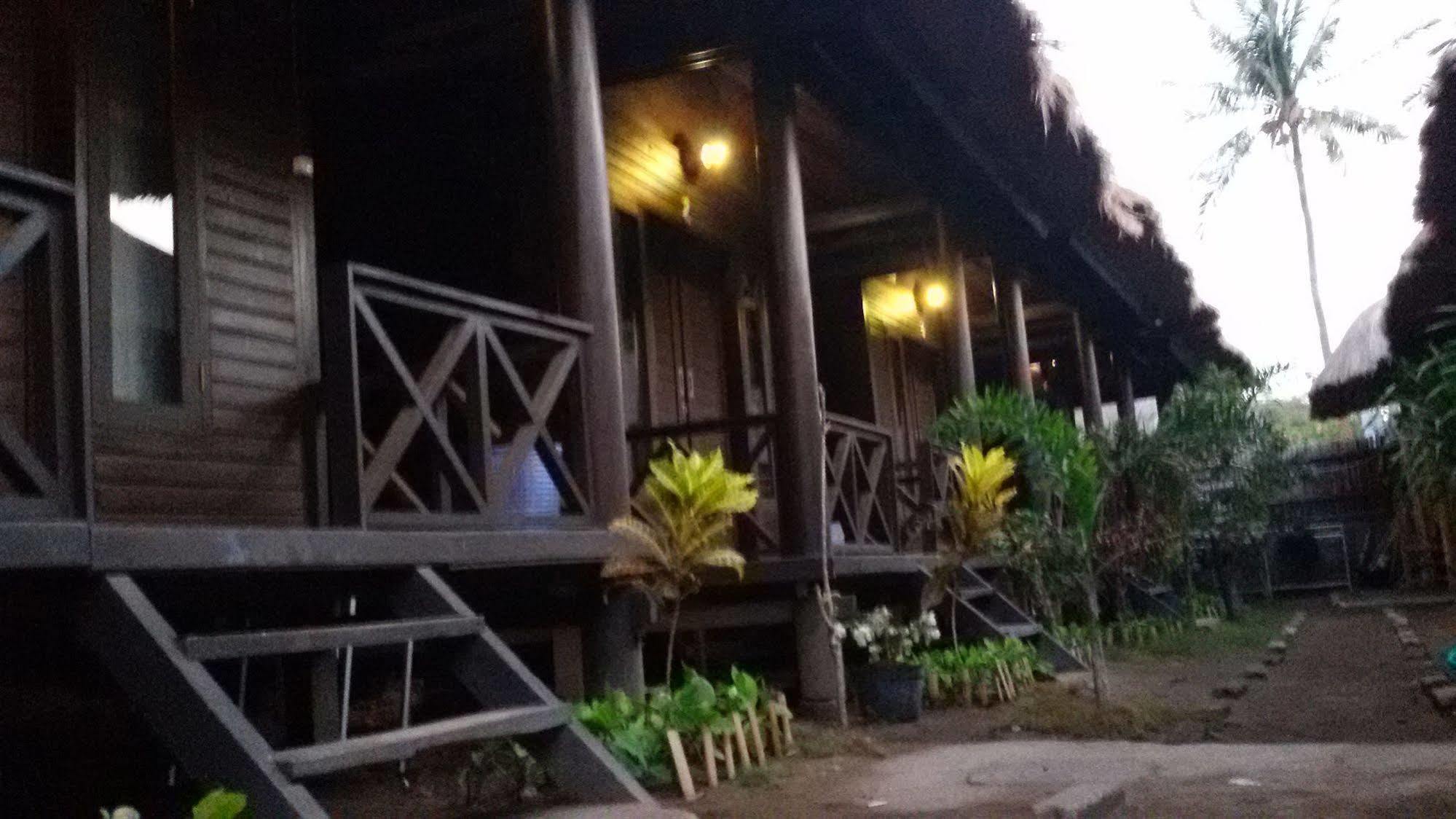 Mosaix Gili Bungalows Gili Trawangan Exteriör bild